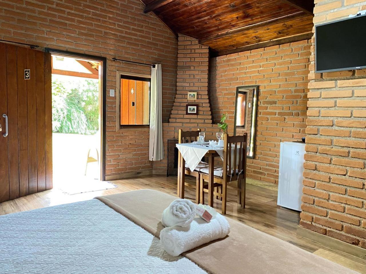 Pousada Refugio Sol E Brisa Sao Bento do Sapucai Εξωτερικό φωτογραφία
